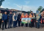 Ibu -ibu DWP KSOP Kelas IV Panarukan Bagi – bagi Takjil Ramadhan
