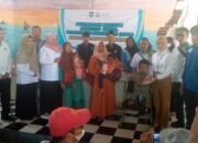 73 Penerima Manfaat Bantuan Sosial dari Dinsos Propinsi Jatim Bagi Difabel dan Anak Berkebutuhan Khusus di Situbondo