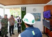 Gubernur Jawa Timur Khofifah Indar Parawansa bersama jajaran Forum Koordinasi Pimpinan Daerah (Forkopimda) Jawa Timur memantau pergerakan pemudik di Pelabuhan Ketapang