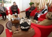 Universitas Gadjah Mada (UGM) Yogyakarta.Kini Tengah Mengkaji Banyuwangi Sebagai Model pembangunan Daerah Berbasis Inovasi