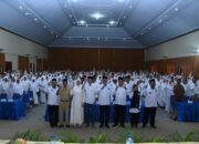 Wabup Syah Natanegara Lepas Jamaah Calon Haji Trenggalek 2025, Berangkatkan Diri dan Istri ke Tanah Suci
