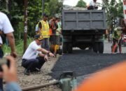 Jalan Perlintasan JPL 30 di Garahan Jember,  Jawa Timur Diperbaiki 