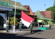 Kodim 0823 Situbondo Gelar Upacara Bendera Tujuh Belasan, Kasdim Bacakan Amanat Kasad