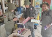 Satpol PP Jember Bersama Tim Gabungan Gelar Operasi Rokok Ilegal di Pakusari dan Ledok Ombo