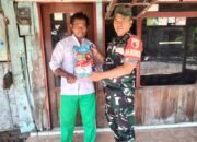 Peduli Warga, Babinsa Koramil 0823/06 Kendit Salurkan Bantuan Beras