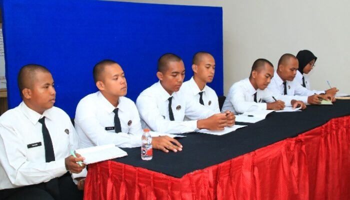 7 CPNS Mulai Bertugas di Lapas Banyuwangi, Kalapas: Momentum Perkuat Pengamanan dan Tingkatkan Pelayanan