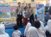Tertib Lalu Lintas Lewat “Police Goes to School”, Polisi Ajak Murid SD di Situbondo 