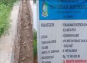 Diduga Tak Becus,Pembangunan Plengsengan Sungai Desa Macan Putih Amburadul, Menunjukan Lemahnya Pengawasan Dari Dinas PU Pengairan Banyuwangi Berakibat Kerugian Uang Negara