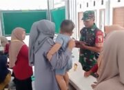 Babinsa Bungatan Dampingi Kegiatan Posyandu di Desa Sumber Tengah