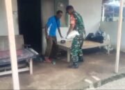 Wujud Kepedulian, Babinsa Arjasa Serka Adi S Salurkan Bantuan Beras untuk Warga Curahtatal