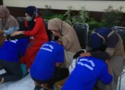 Momen Haru dan Menyentuh Hati, Saat Warga Binaan Lapas Banyuwangi Bersimpuh di Kaki Ibu