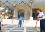Masjid Dekat SAE Paswangi Jadi Sasaran Aksi Bersih-bersih Warga Binaan Jelang Ramadhan