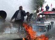 Suasana Memanas, Massa AMI Kepung Kantor Wilayah Ditjen PAS Jatim di Surabaya