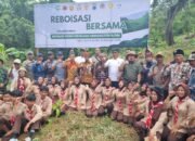 Perkuat Tangkapan Air di Hulu, Banyuwangi Tanam 20 Ribu Pohon di Pesanggaran