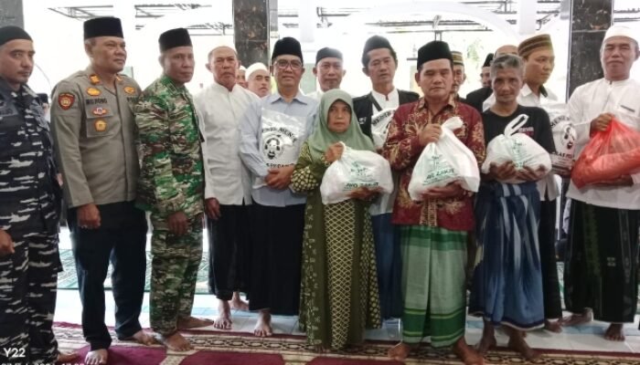 Lapor Pak Camat ; Cespleng, di Kecamatan Muncar, Saat Buka Bersama di Masjid Nurul Iman Kembali Disosialisasikan