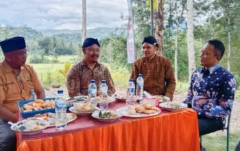 Legitimasi Tradisi dalam Bingkai Profesionalisme, Pamengku Adat Trenggalek Apresiasi Sertifikasi Perkerisan