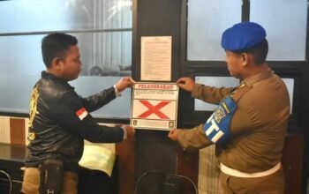 Satpol PP Surabaya Tindak Dua Restoran Jual Miras Selama Ramadan