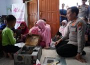Hari Jadi YKB ke-46, Kapolres Bojonegoro Beri Hadiah Laptop Bocah Jago Perbaiki Elektronik