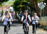 Naik Sepeda ke Kantor, Bupati Ipuk Ajak ASN Banyuwangi Hemat BBM