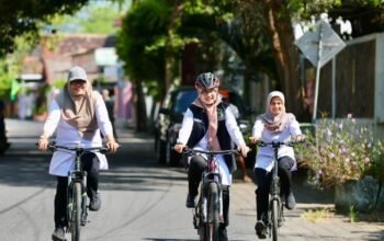 Naik Sepeda ke Kantor, Bupati Ipuk Ajak ASN Banyuwangi Hemat BBM
