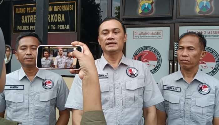 Polres Pelabuhan Tanjungperak Amankan Tersangka Pengedar Sabu di Surabaya