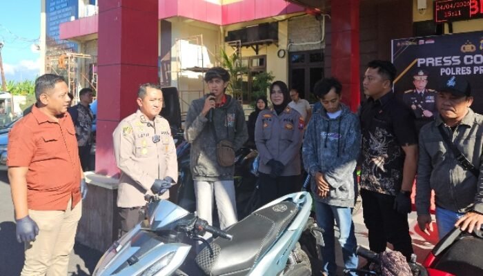 Polres Probolinggo Temukan dan Serahkan Motor yang Hilang, Korban Curanmor Tersenyum Riang