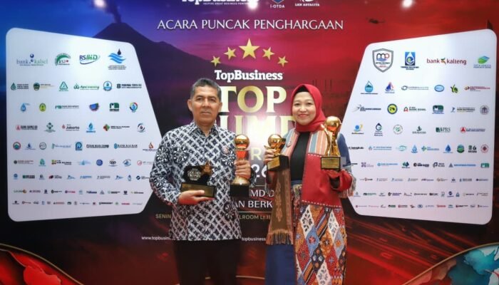 Inovasi dan Kepercayaan Publik, Kunci BPR Jwalita Trenggalek Raih Golden Trophy TOP BUMD Awards 2026