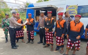 Polantas Menyapa, Satlantas Polres Jembrana Gelar Program “SEBATAS NGOPI” Bersama Warga Desa Medewi