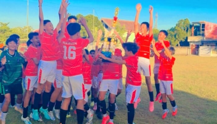 Pertandingan U 13 Asal Pulau Bali  Berhasil Mengamankan Posisi Juara 1 Dalam Pertandingan Yang Digelar Hari ini Di Lapangan Persib Sanggar