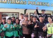 Ngopi Kamtibmas Kapolresta Denpasar Rangkul Pecalang dan Komunitas Ojol, Perkuat Sinergi Jaga Keamanan Kota