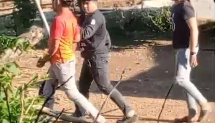 PEMUDA PENYEPEN DI TANGKAP DI DUGA GOYANG TETANGGA NYA SENDIRI
