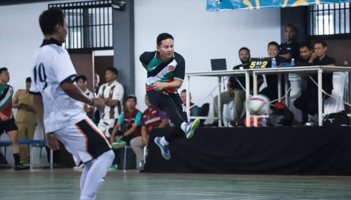 Laga Pembuka Dispora Cup I: Bupati Arifin Tekankan Sportivitas & Pelayanan