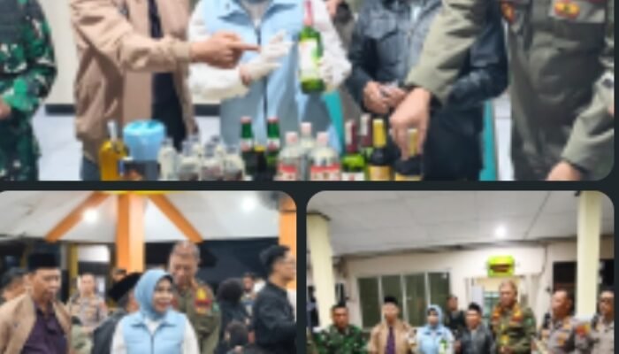 Wagub Sidoarjo Hj Mamik indahyani sidak PKL dan tempat karaoke di kawasan TOL HK,Puluhan LC di Data Dan Jalani Pemeriksaan Kesehatan HIV/ AIDS