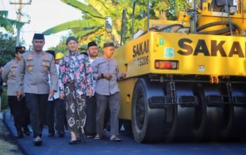 Bupati Arifin Tinjau Perbaikan Jalan Pandean-Malasan, Anggaran Rp6,8 Miliar untuk 5 Kilometer