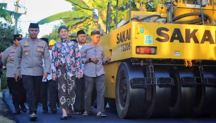 Bupati Arifin Tinjau Perbaikan Jalan Pandean-Malasan, Anggaran Rp6,8 Miliar untuk 5 Kilometer