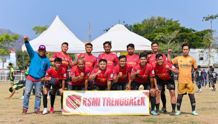 Kompas FC Tampil Dominan, Hantam Dominic FC 4-0 di Babak 16 Besar