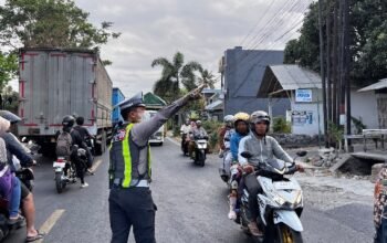 Dari Rekayasa Lalu Lintas hingga Tambahan Kapal, Penanganan Antrean Ketapang Dibahas Lintas Instansi