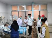 Tak Sempat Menghindar dari Semburan Api, Pekerja Pabrik Mebel Terbakar