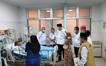 Tak Sempat Menghindar dari Semburan Api, Pekerja Pabrik Mebel Terbakar