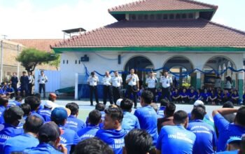 Kumpulkan Warga Binaan, Kalapas Banyuwangi Minta Aturan Lapas Dipatuhi Tanpa Pengecualian